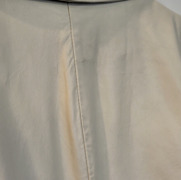 Classic Cream Leather Trench Coat - Picture 7 of 7